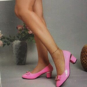 Glossy Pink Block Heel Pumps with Bow